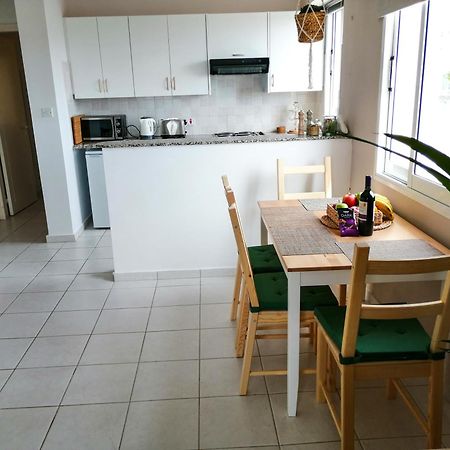 Top Seaview Apartment In Péjia Kültér fotó